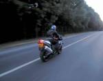 11-06-2000 cbr 900 sur la route le soir en roulant